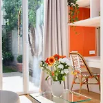 Διαμέρισμα Luxury Garden - Private Oasis Near Champs-elysees *