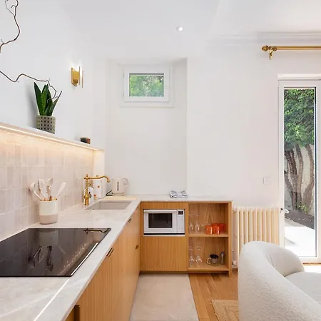 Διαμέρισμα Luxury Garden - Private Oasis Near Champs-elysees Παρίσι