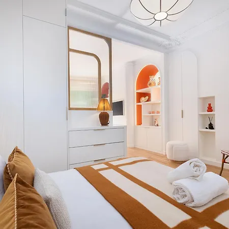 Luxury Garden - Private Oasis Near Champs-elysees Apartament *